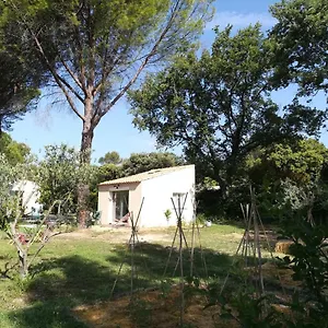 Hébergement de vacances Nature Au Pied Du Luberon, Saint-Martin-de-la-Brasque